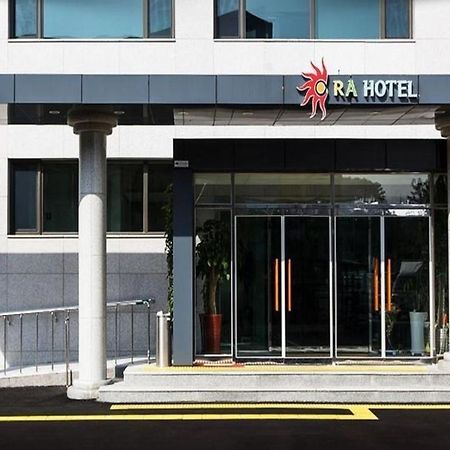 Ra Tourist Hotel Jeju Extérieur photo