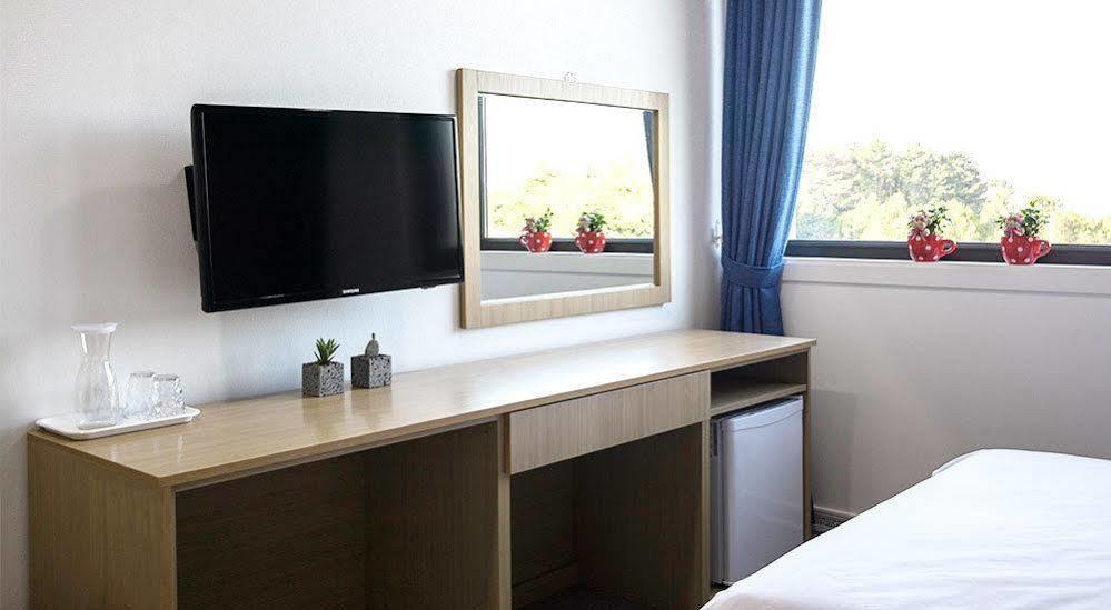 Ra Tourist Hotel Jeju Extérieur photo