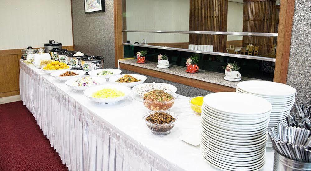 Ra Tourist Hotel Jeju Extérieur photo