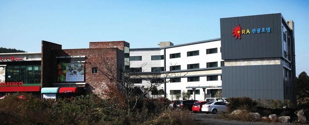 Ra Tourist Hotel Jeju Extérieur photo
